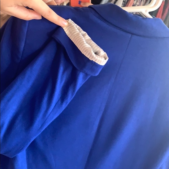 Blazer - Picture 6 of 7